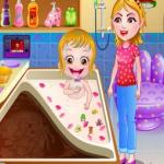 Baby Hazel Royal Bath